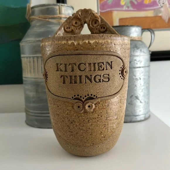 Artisan Pottery Wall Sconce Crock - Picture 1 of 6